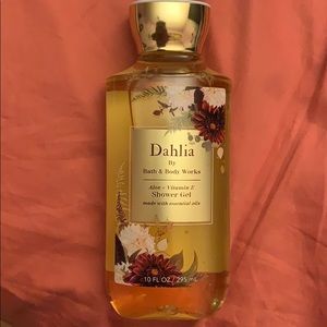 Bath & body works dahlia